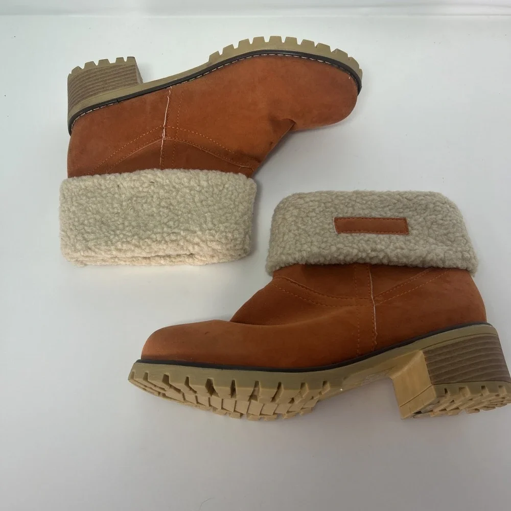 Orange Faux‎ Suede Ankle Boots Women's Sz EU 40, US 8 Sherpa Lined, Chunky Heel